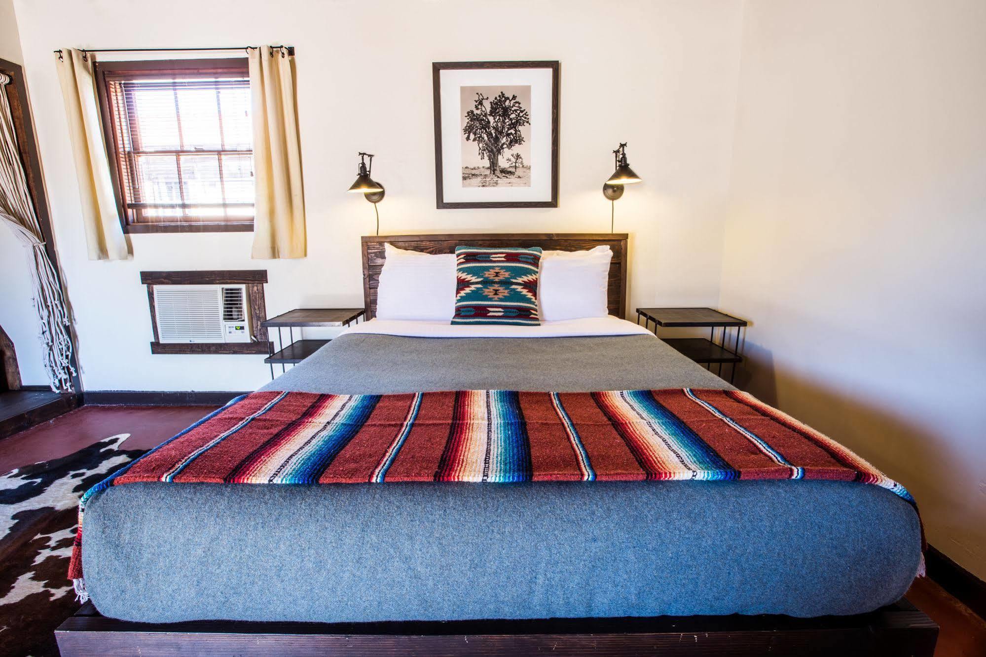 Pioneertown Motel Екстериор снимка